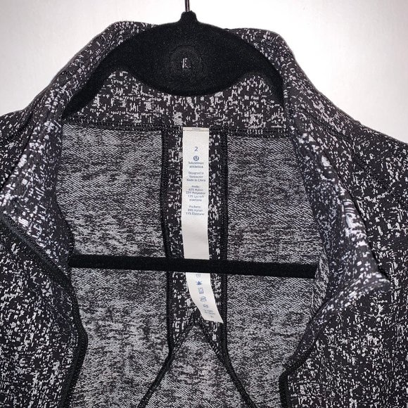 LULULEMON Define Jacket - Picture 2 of 3